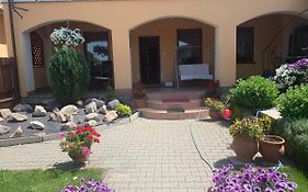 Apartmanovy Dom Magda